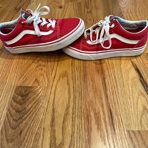 Red off the wall vans size 5 in mens and 6.5 in womens